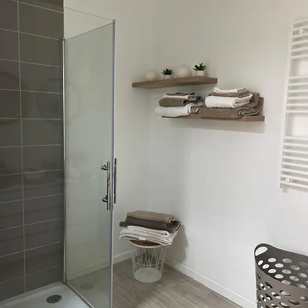 בית אירוח Privative Partage Saint-Gratien